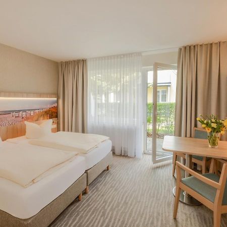 Haus Schwalbe Mit Vineta Komfort Haeusern Zempin Esterno foto