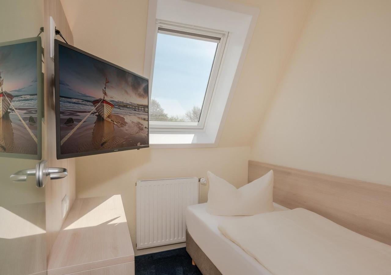Haus Schwalbe Mit Vineta Komfort Haeusern Zempin Esterno foto